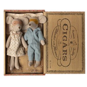 Mum and Dad in a Cigar Box