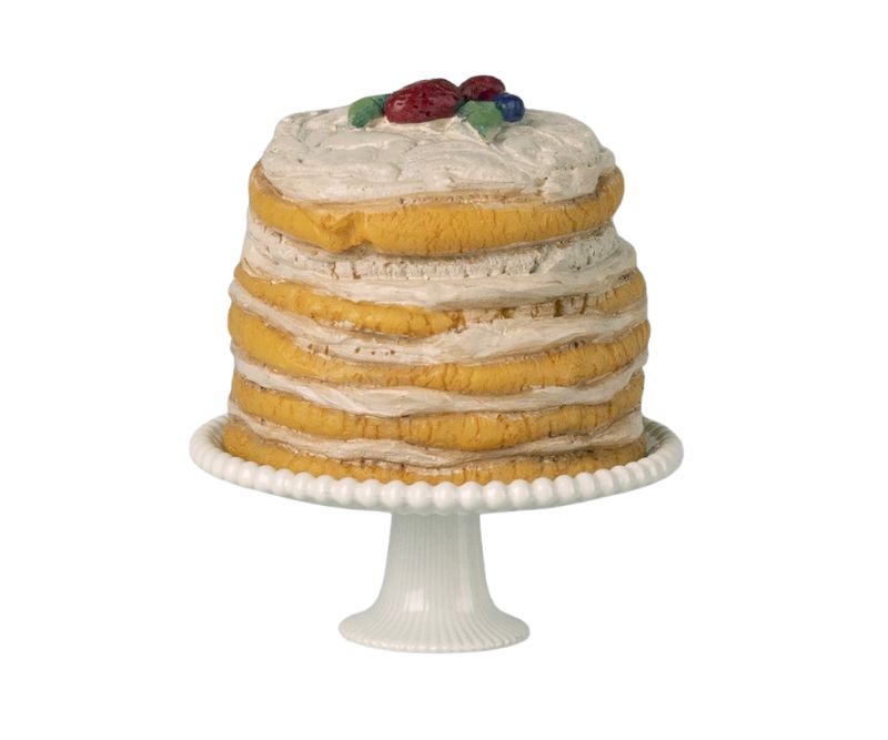 party cake on cakestand