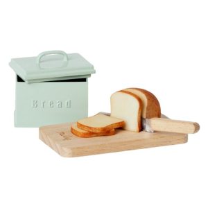 Bread box with utensils, Miniature